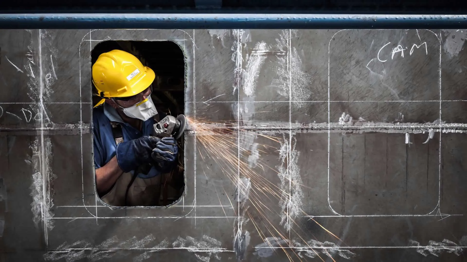 Sarp Yachts Turns the Hull and Mould of First XSR 85